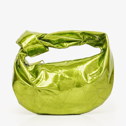 Bottega Veneta Mini Jodie Tasche aus chlorophyllfarbenem Metallic-Crushed-Kalbsleder