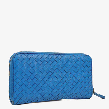 Bottega Veneta Continental Geldbörse aus blauem Intrecciato-Leder