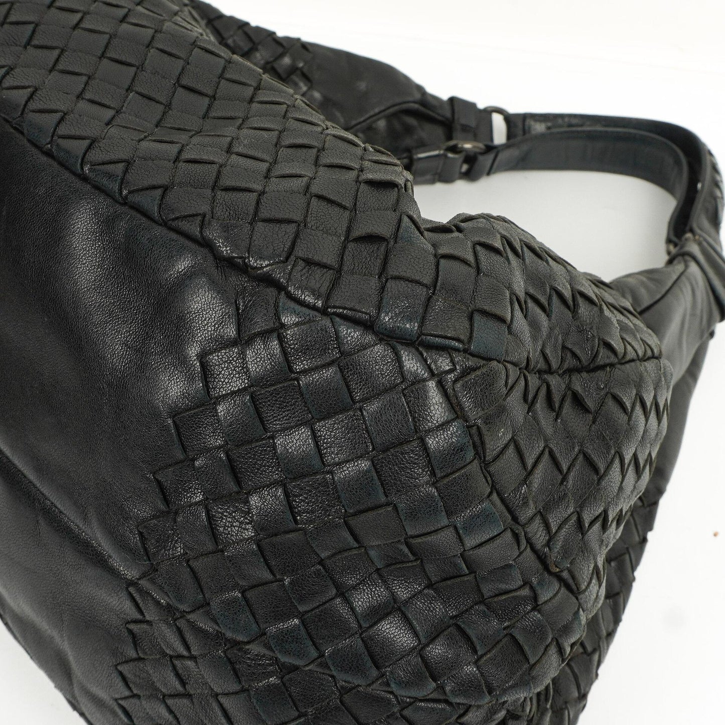 Bottega Veneta Intrecciato Campana Schwarze Hobo Tasche