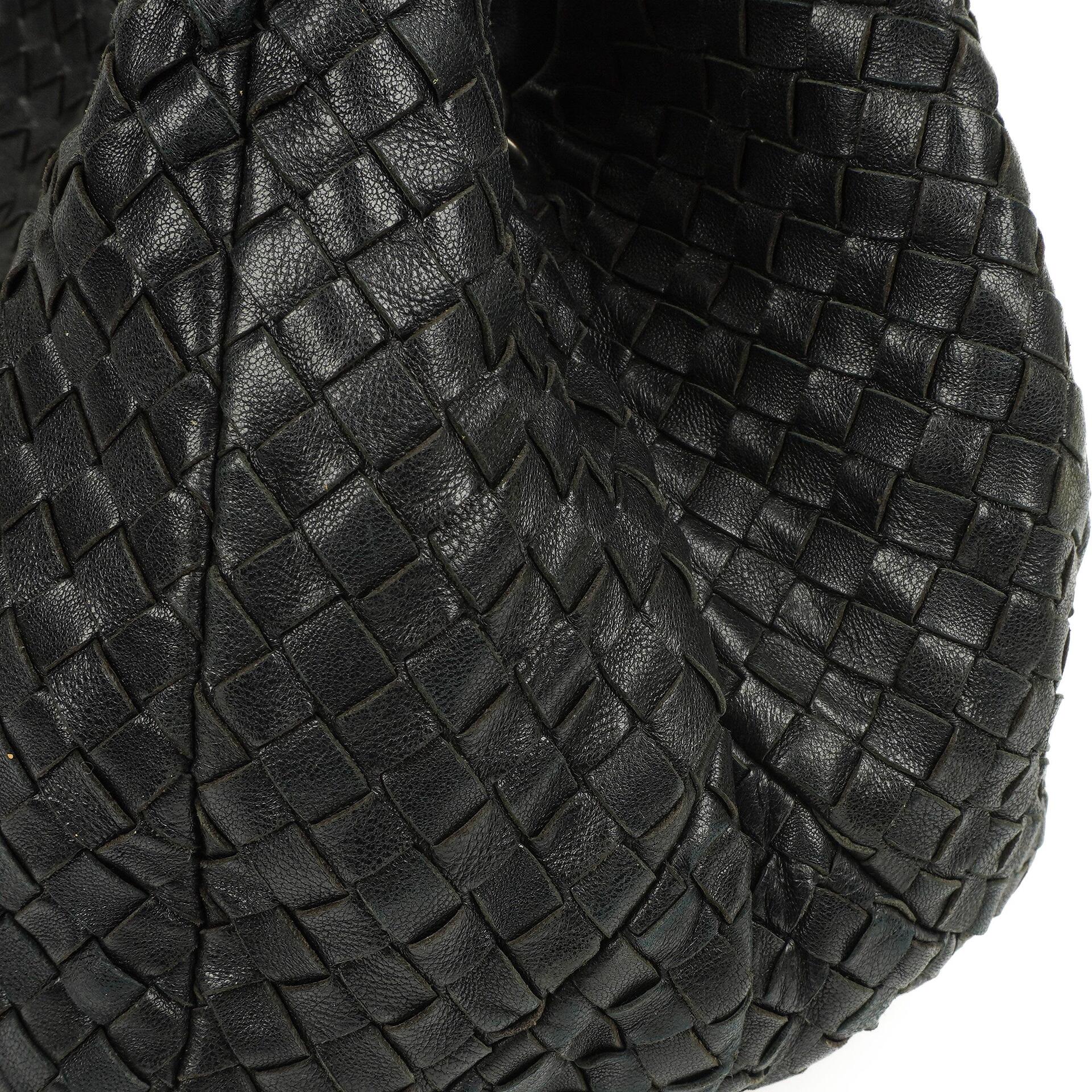 Bottega Veneta Intrecciato Campana Schwarze Hobo Tasche