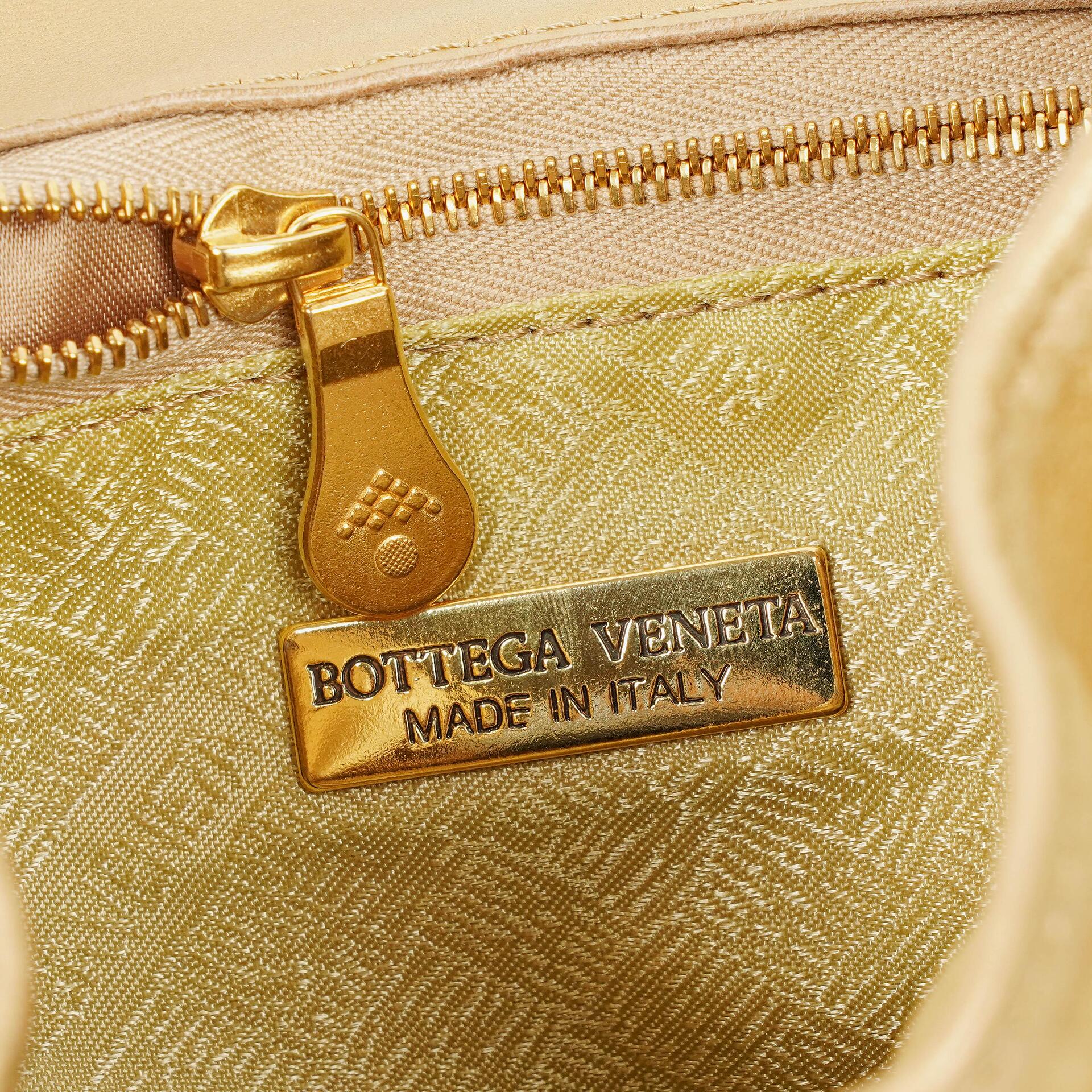 Bottega Veneta Intrecciato Rucksack in Gold