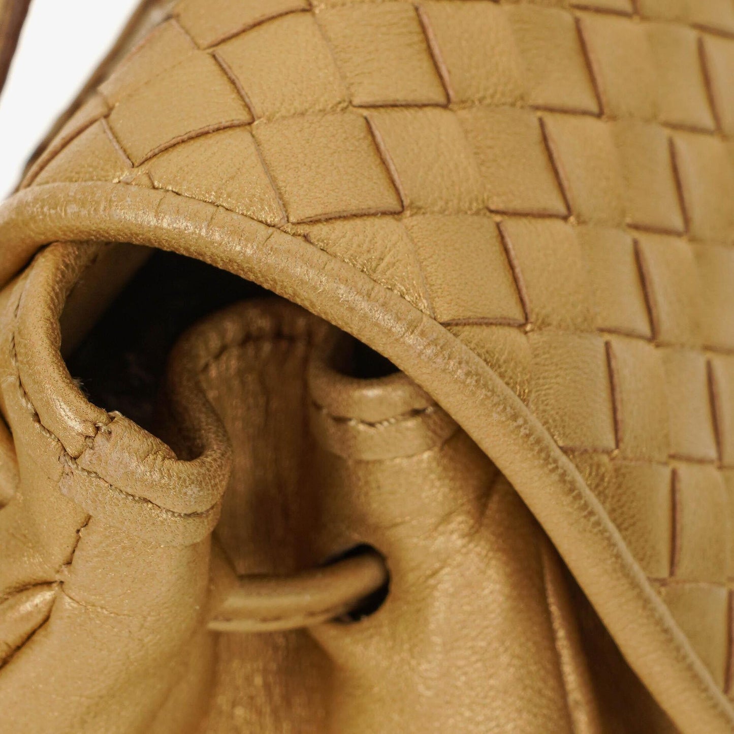 Bottega Veneta Intrecciato Rucksack in Gold