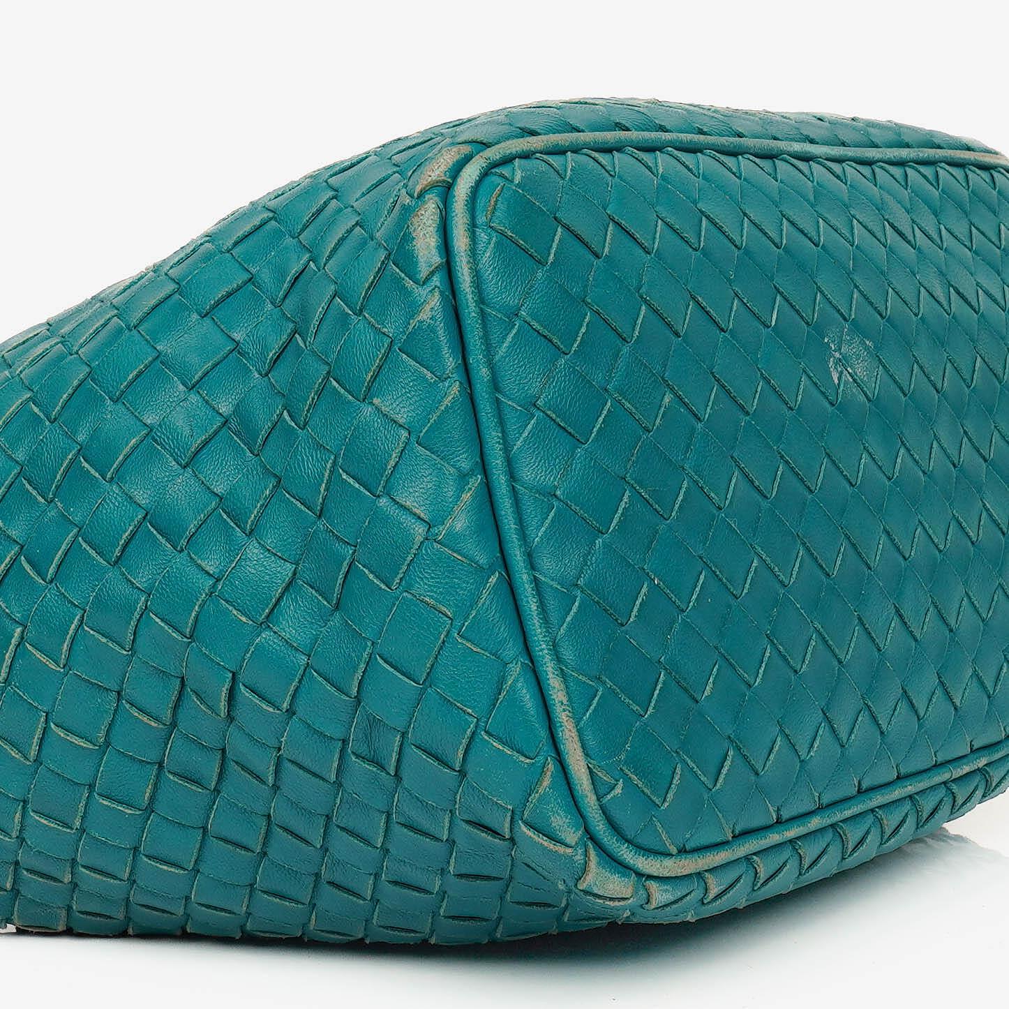 Bottega Veneta kleine Schultertasche aus Intrecciato-Leder