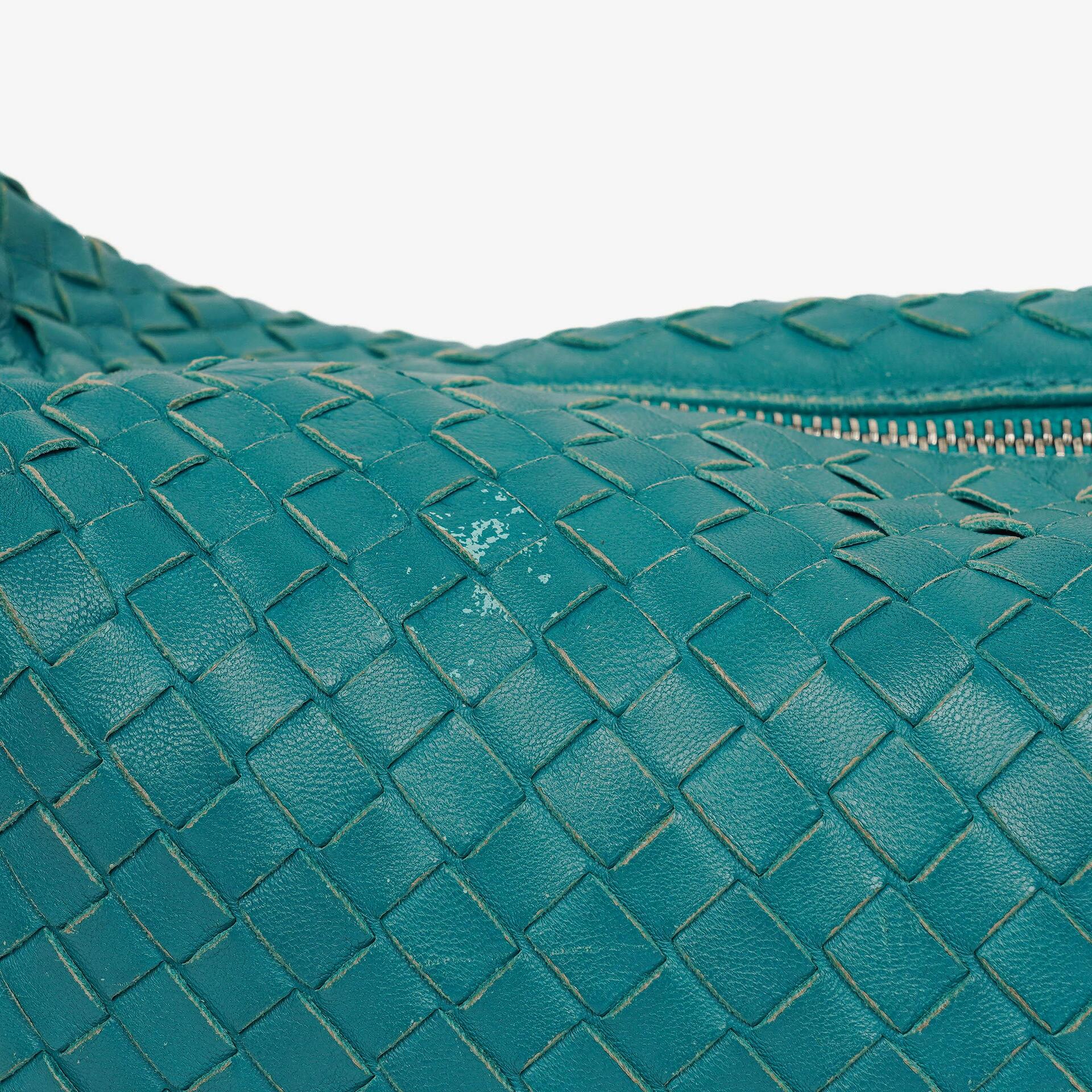 Bottega Veneta kleine Schultertasche aus Intrecciato-Leder