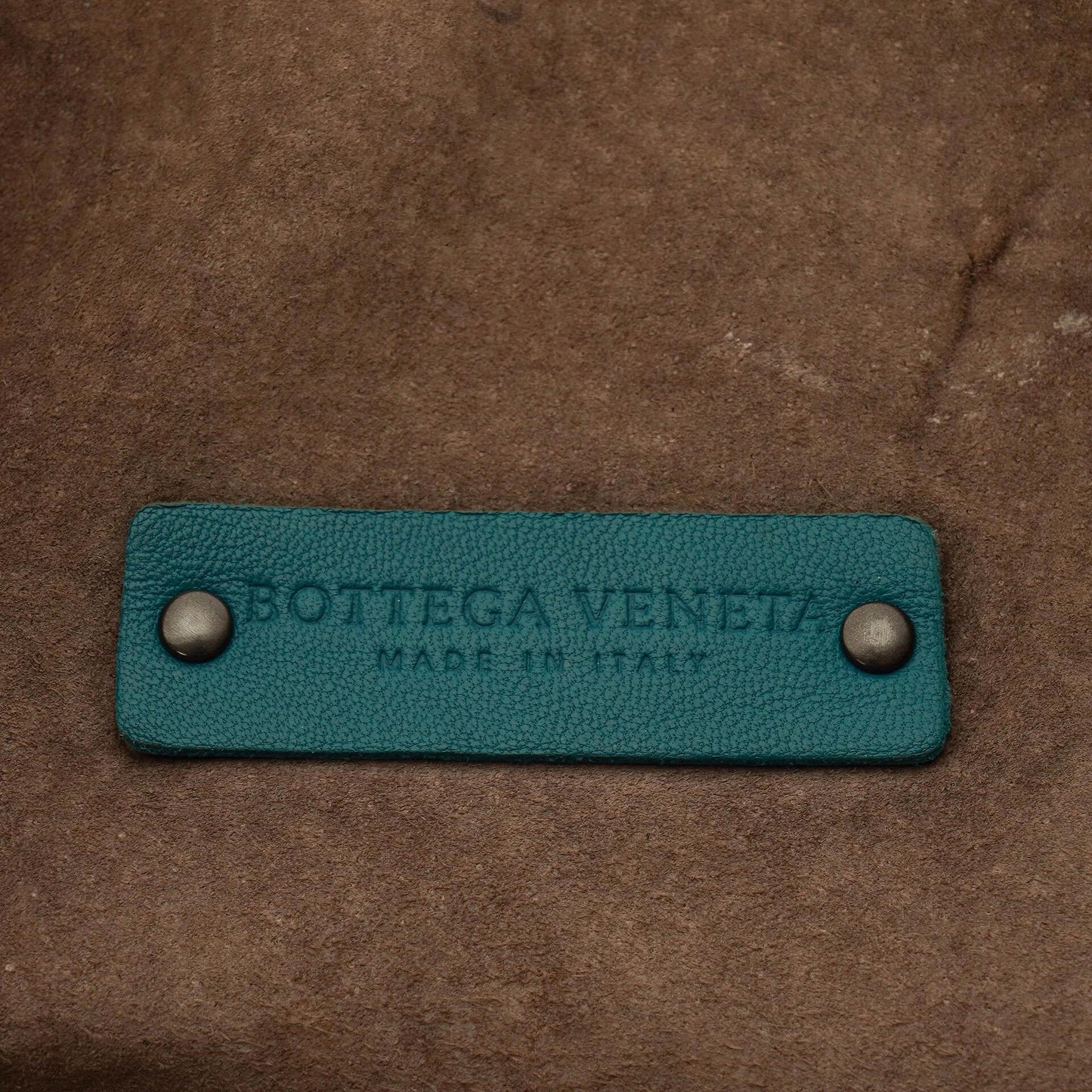 Bottega Veneta kleine Schultertasche aus Intrecciato-Leder