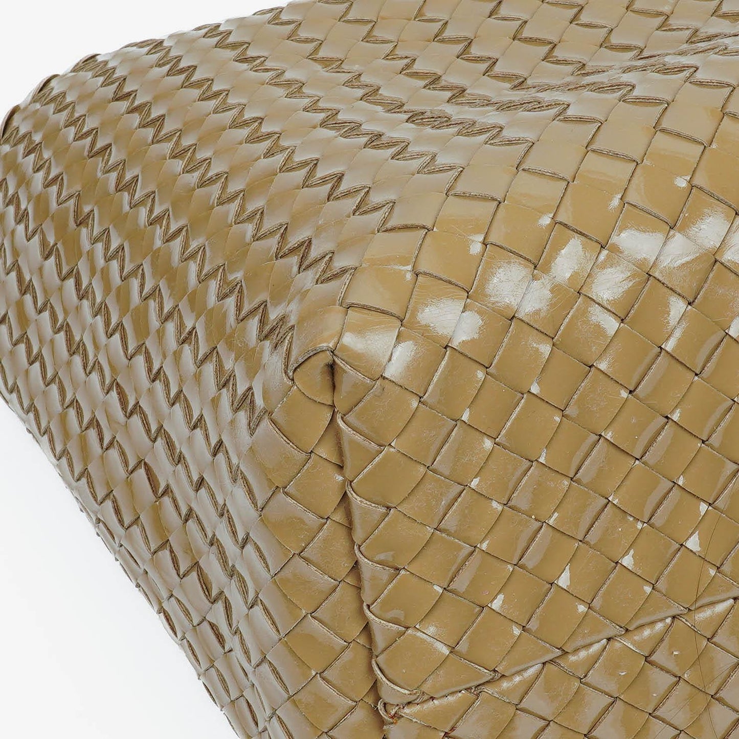 Bottega Veneta Cabat Tote Bag aus Intrecciato-Lackleder