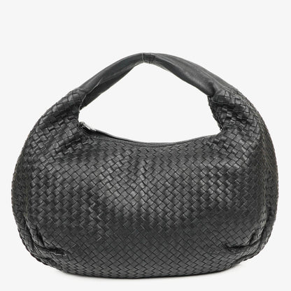 Bottega Veneta Große Belly Veneta Hobo-Tasche aus schwarzem Intrecciato-Nappaleder