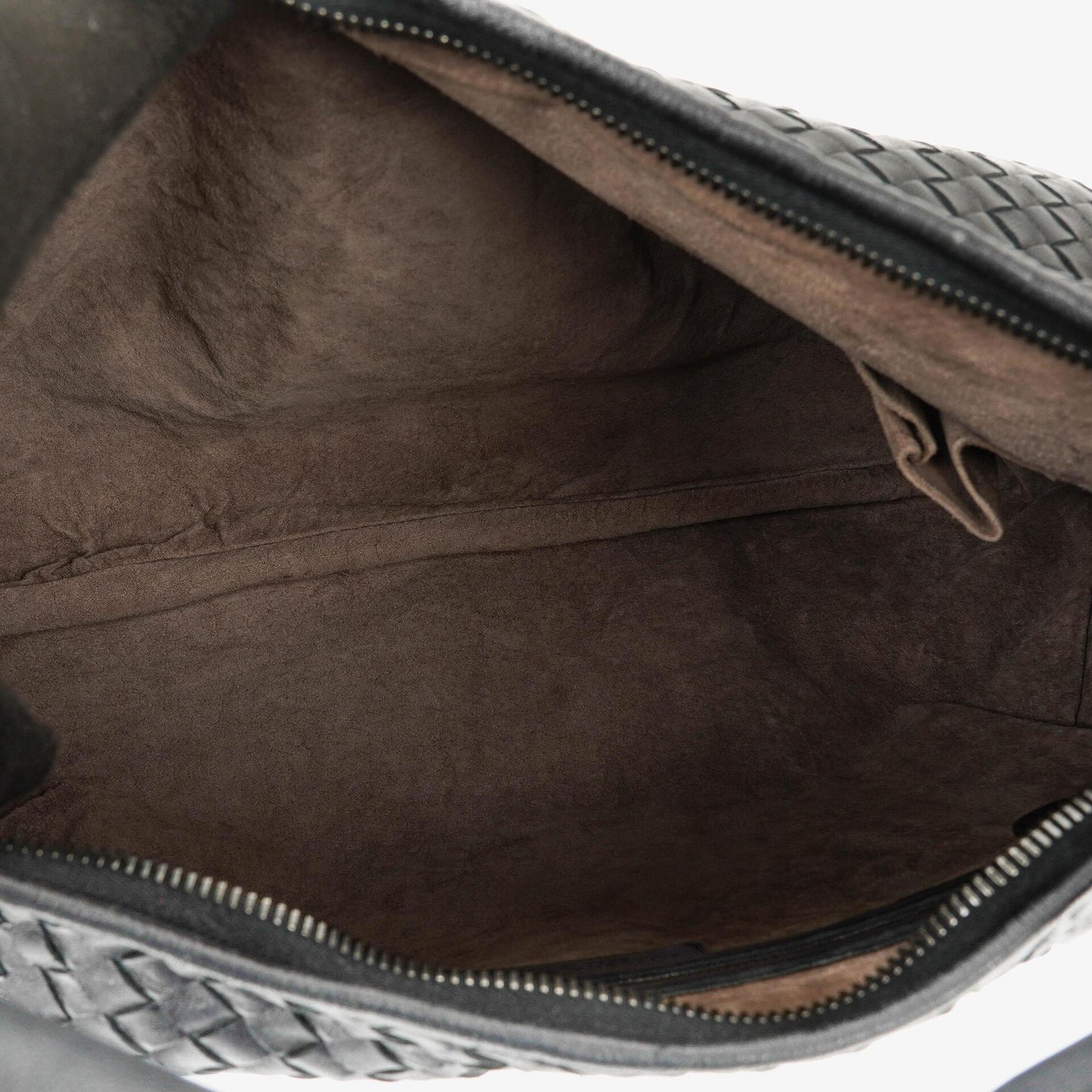 Bottega Veneta Große Belly Veneta Hobo-Tasche aus schwarzem Intrecciato-Nappaleder