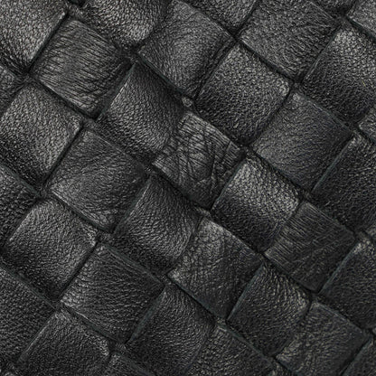 Bottega Veneta Große Belly Veneta Hobo-Tasche aus schwarzem Intrecciato-Nappaleder