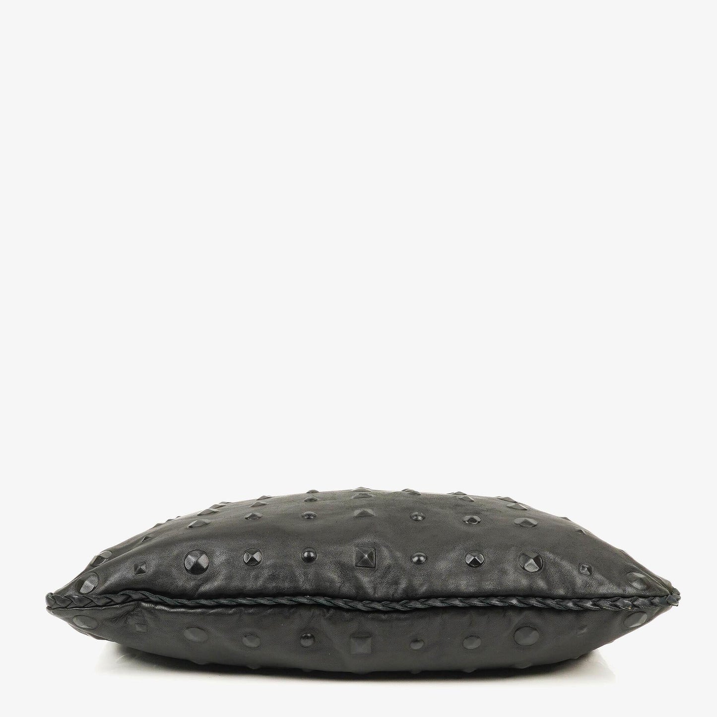 Bottega Veneta Maxi Hobo-Tasche aus schwarzem Nappa mit Nieten