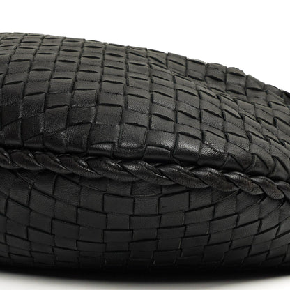 Bottega Veneta Medium Veneta Schwarzes Nappa Intrecciato Hobo Bag