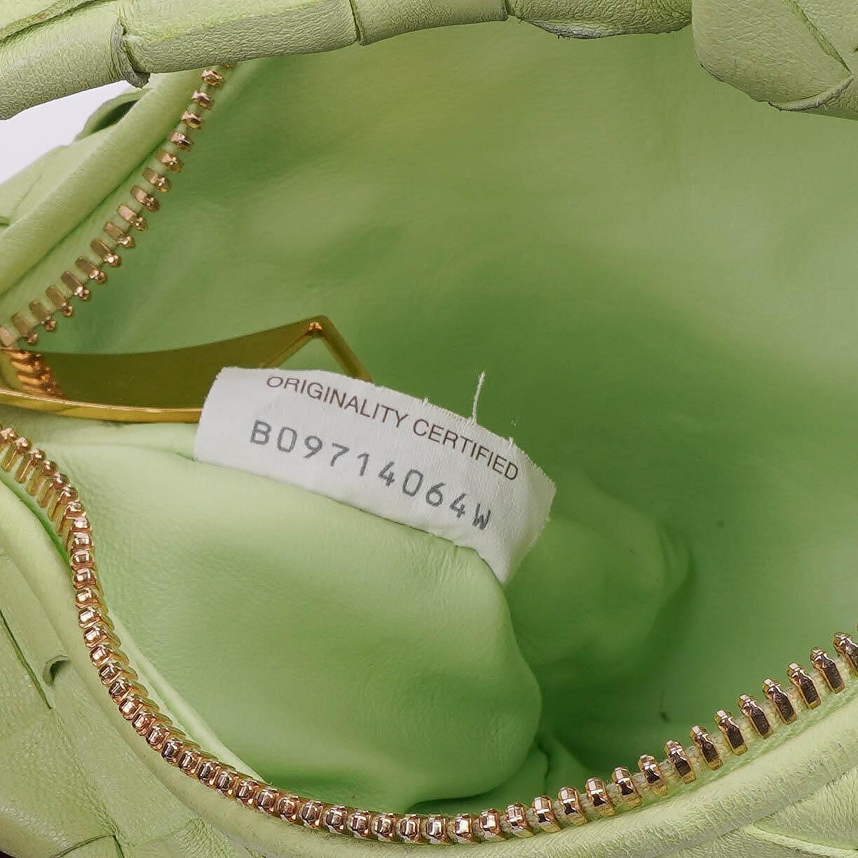 Bottega Veneta Mini Jodie Tasche aus Fennel Nappa Intrecciato