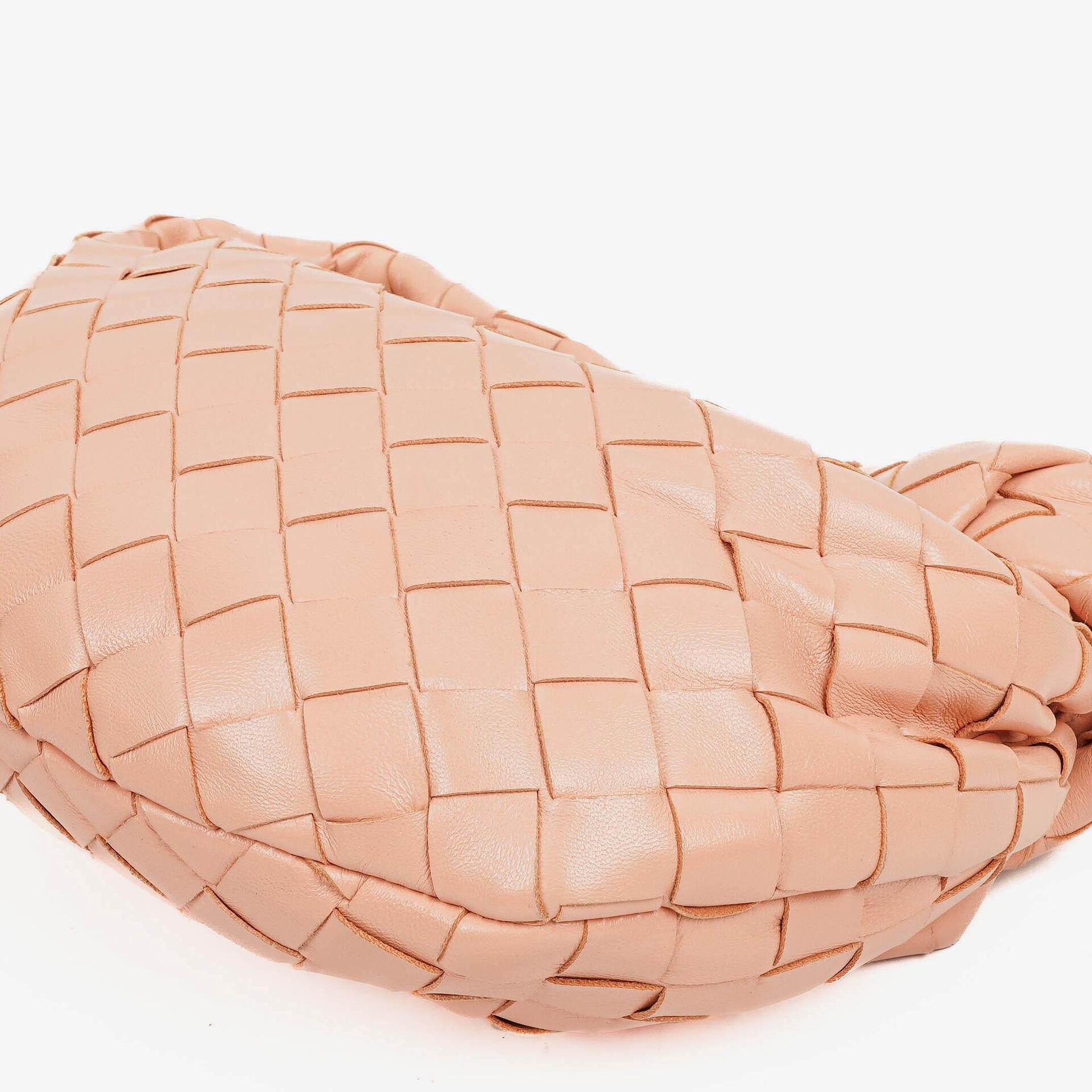 Bottega Veneta Mini Jodie Tasche aus pfirsichfarbenem Nappa Intrecciato