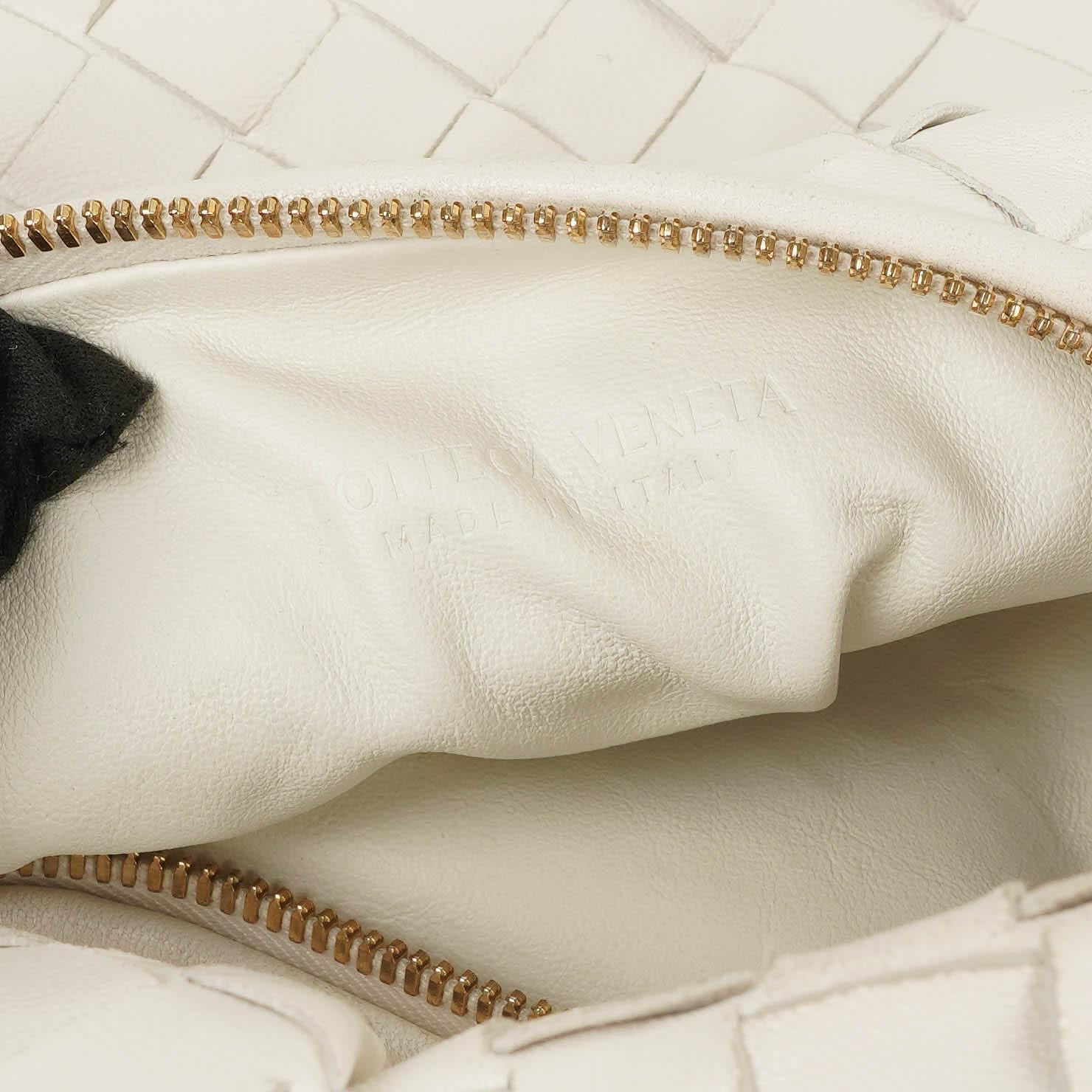 Bottega Veneta Mini Jodie Tasche aus weißem Nappa Intrecciato
