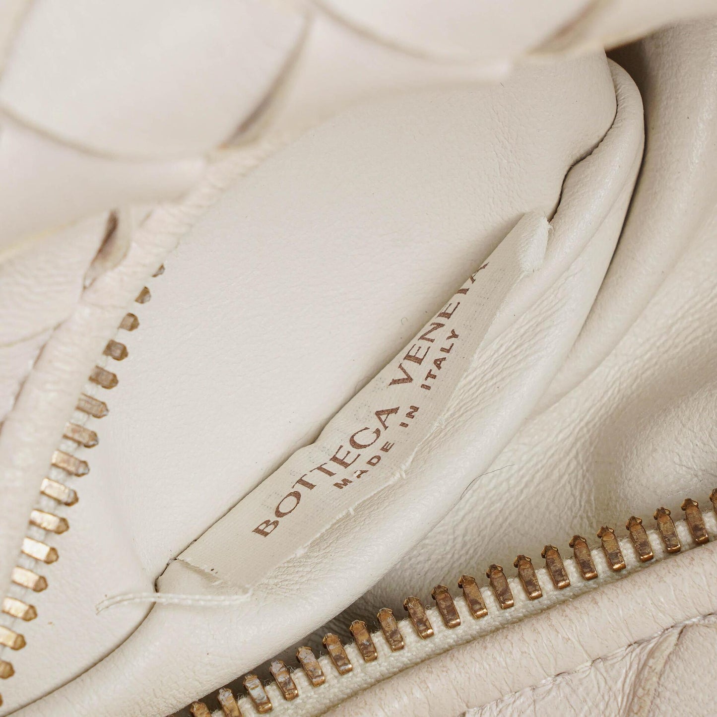 Bottega Veneta Mini Jodie Tasche aus weißem Nappa Intrecciato