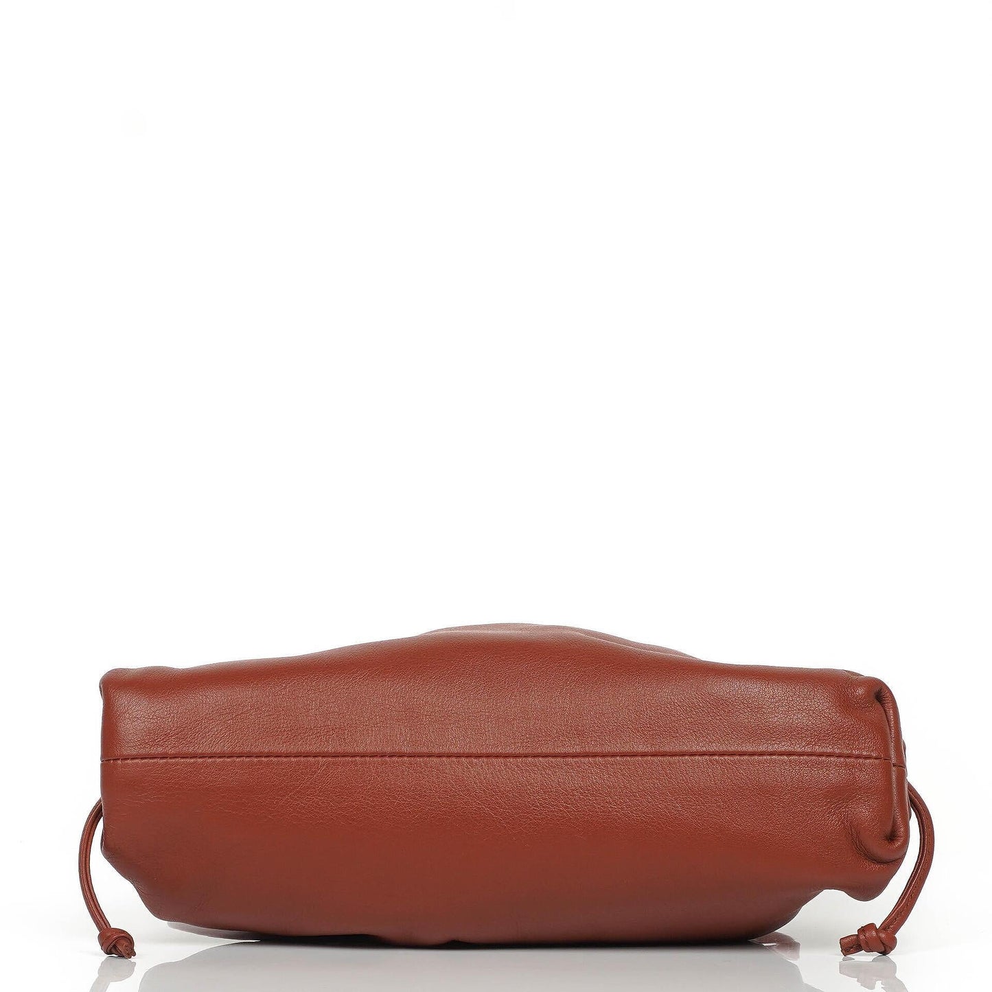Bottega Veneta Mini Pouch mit Riemen aus braunem Kalbsleder