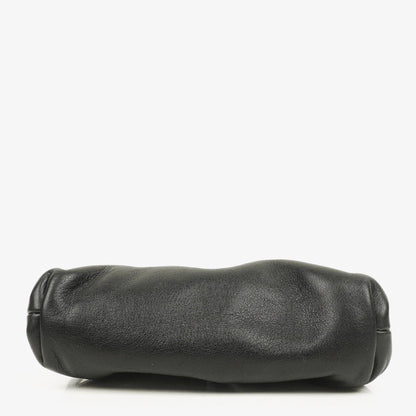 Bottega Veneta Nano Pouch mit Riemen aus schwarzem Kalbsleder