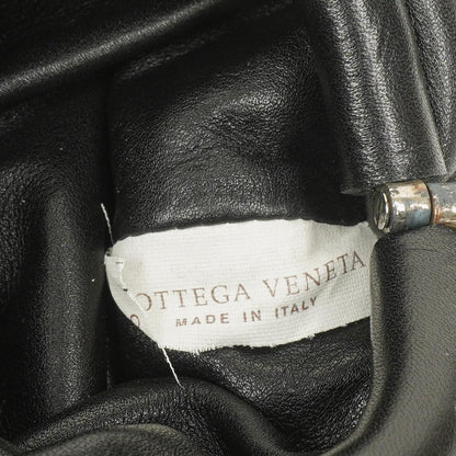 Bottega Veneta Nano Pouch mit Riemen aus schwarzem Kalbsleder