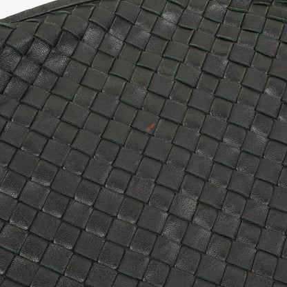 Bottega Veneta Medium Veneta Hobo Bag aus schwarzem Nappa Intrecciato