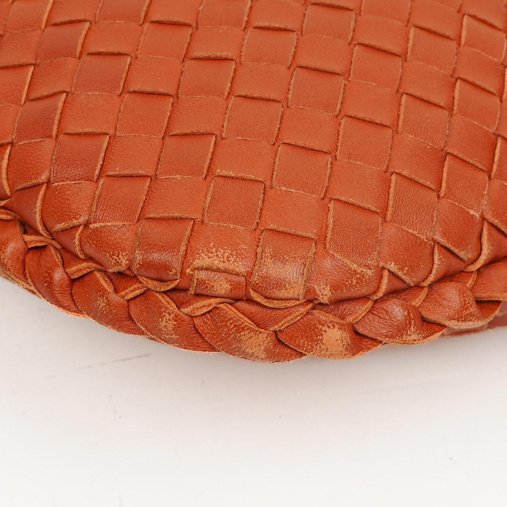 Bottega Veneta Medium Veneta Hobo-Tasche aus braunem Nappa Intrecciato