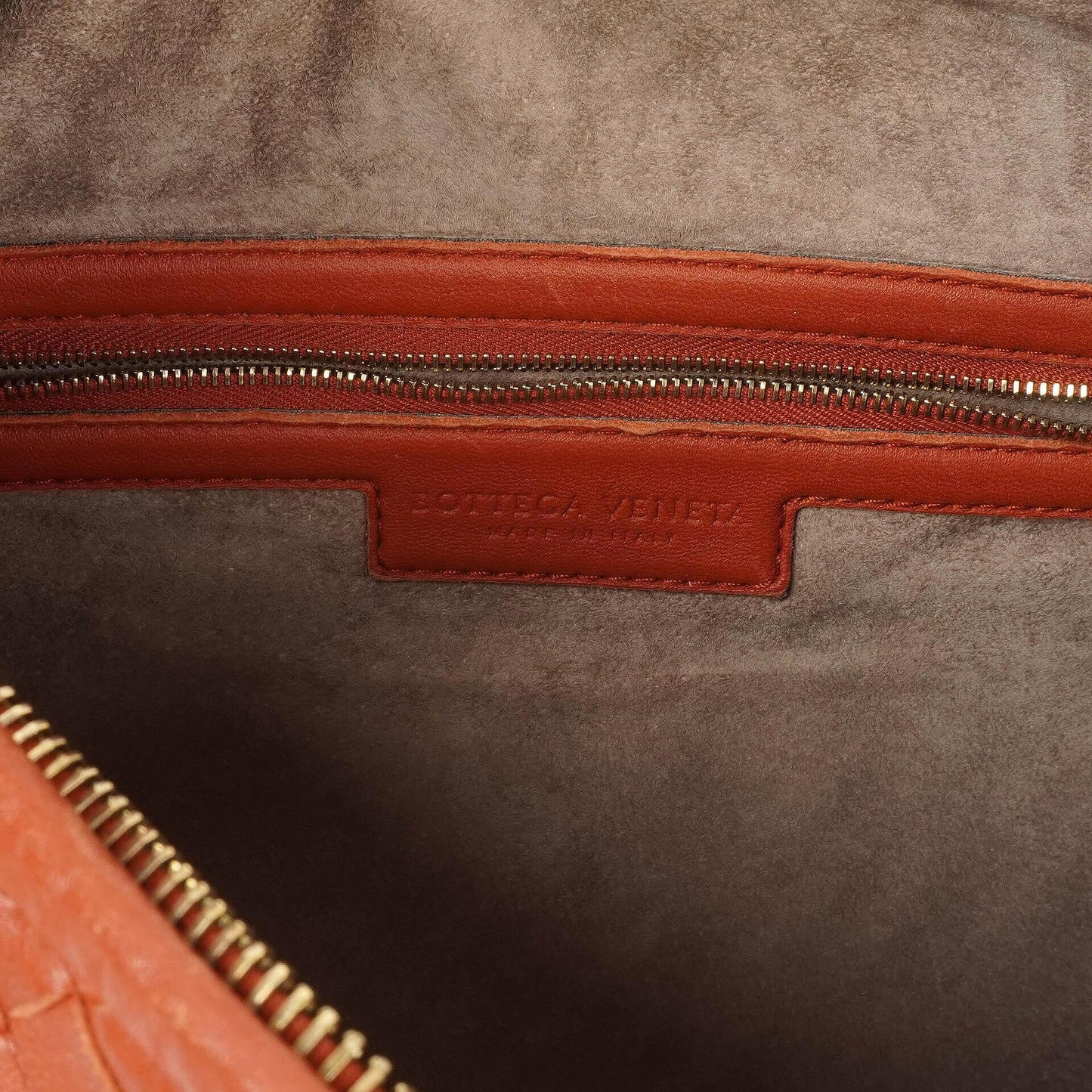 Bottega Veneta Medium Veneta Hobo-Tasche aus braunem Nappa Intrecciato