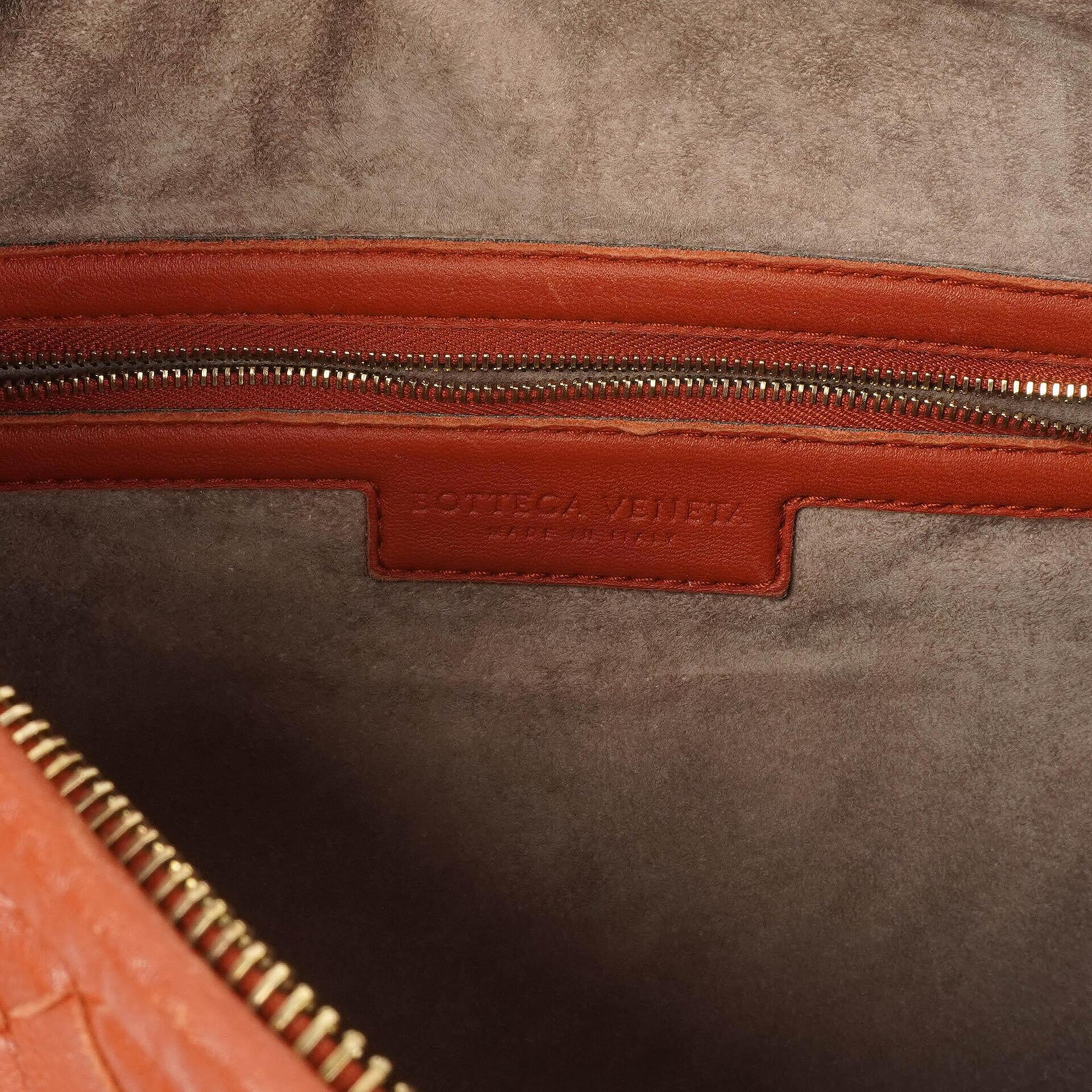 Bottega Veneta Medium Veneta Hobo-Tasche aus braunem Nappa Intrecciato