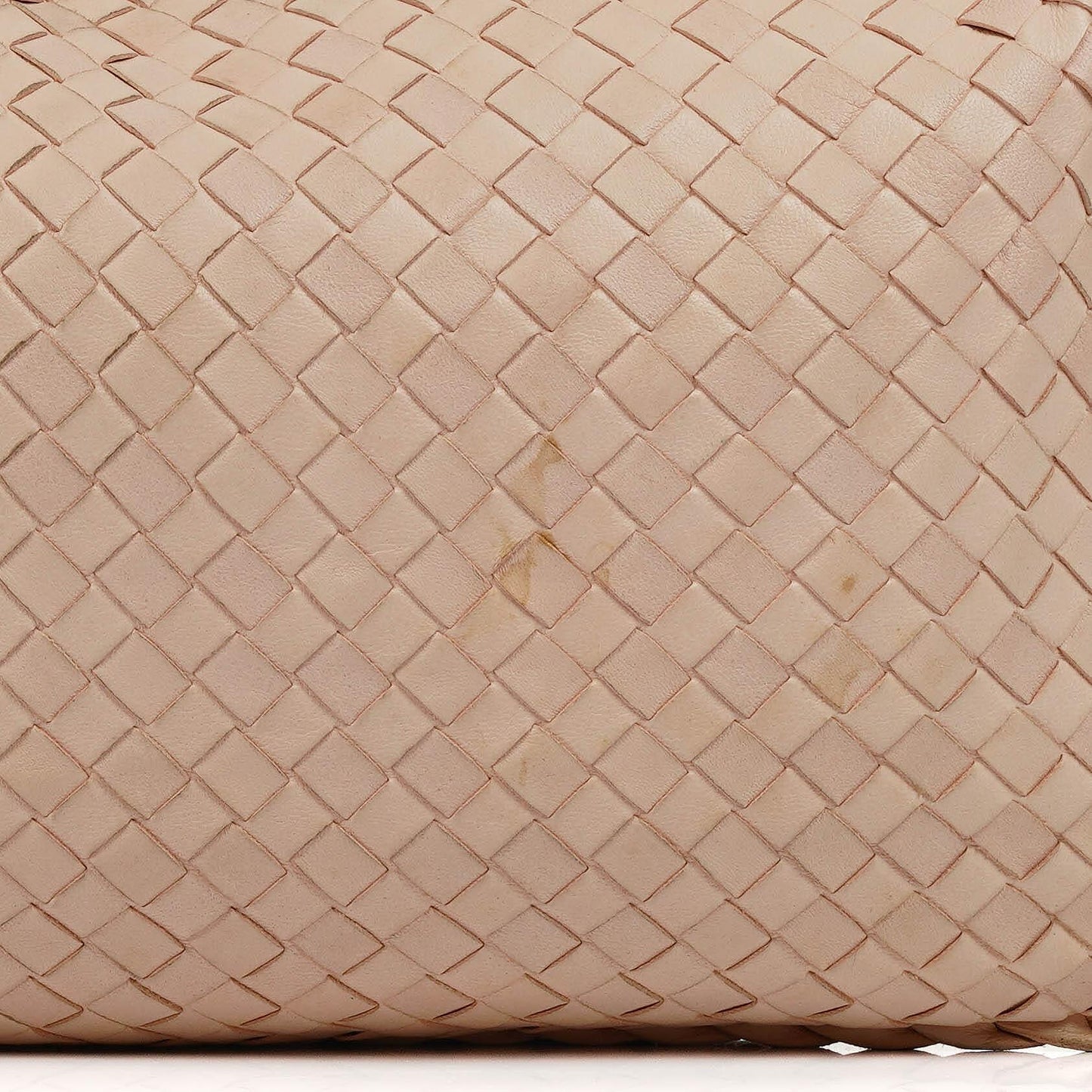 Bottega Veneta Medium Veneta Hobo-Tasche aus hellrosa Nappa Intrecciato