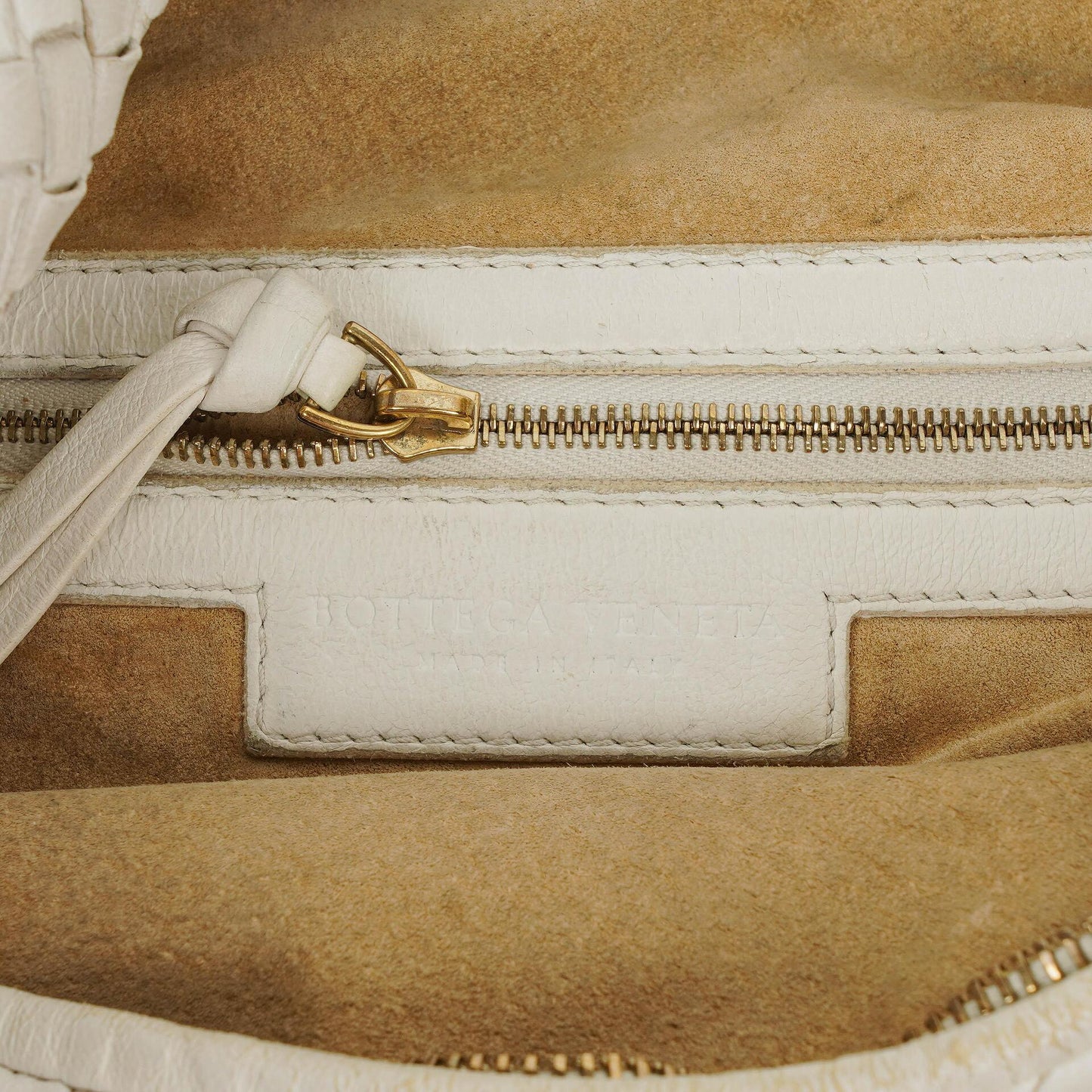 Bottega Veneta Medium Veneta Hobo aus weißem Nappa Intrecciato