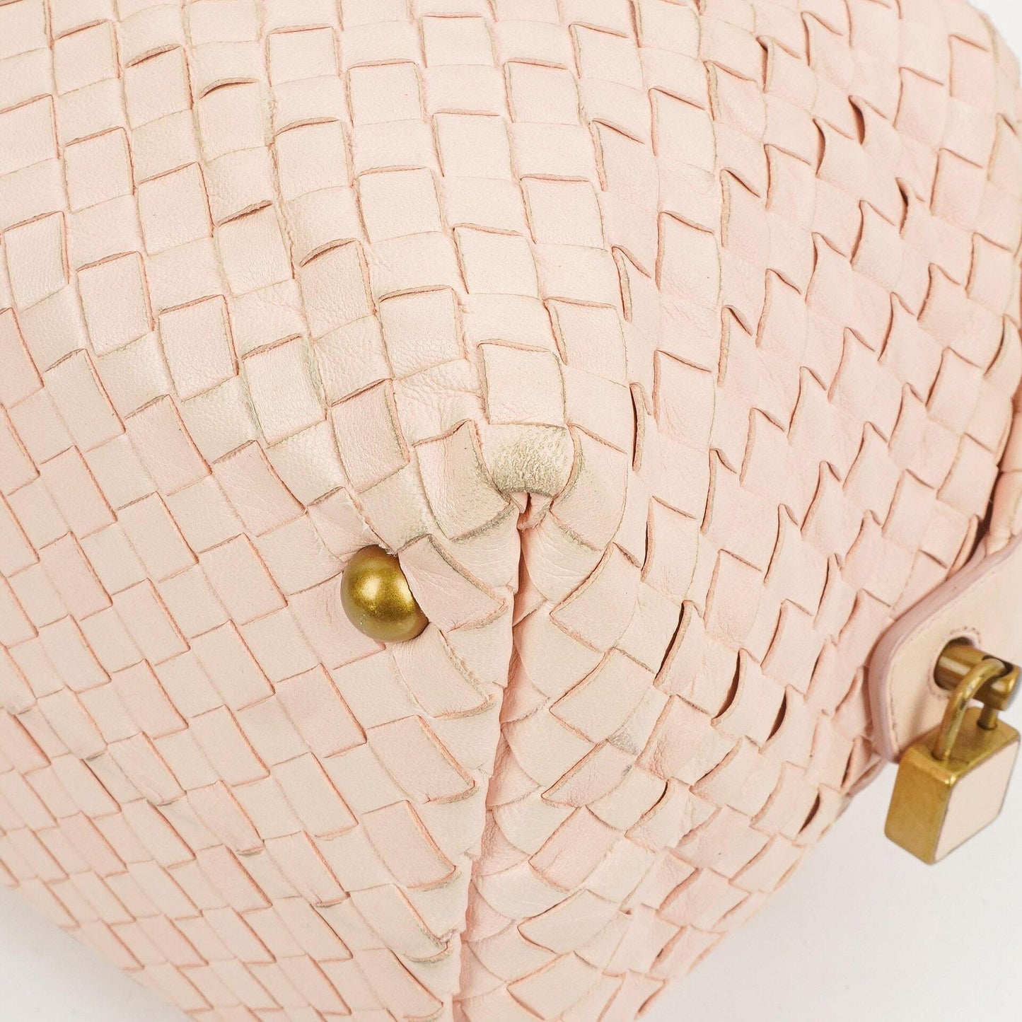 Bottega Veneta Montaigne Lotus Tasche aus Nappa Intrecciato