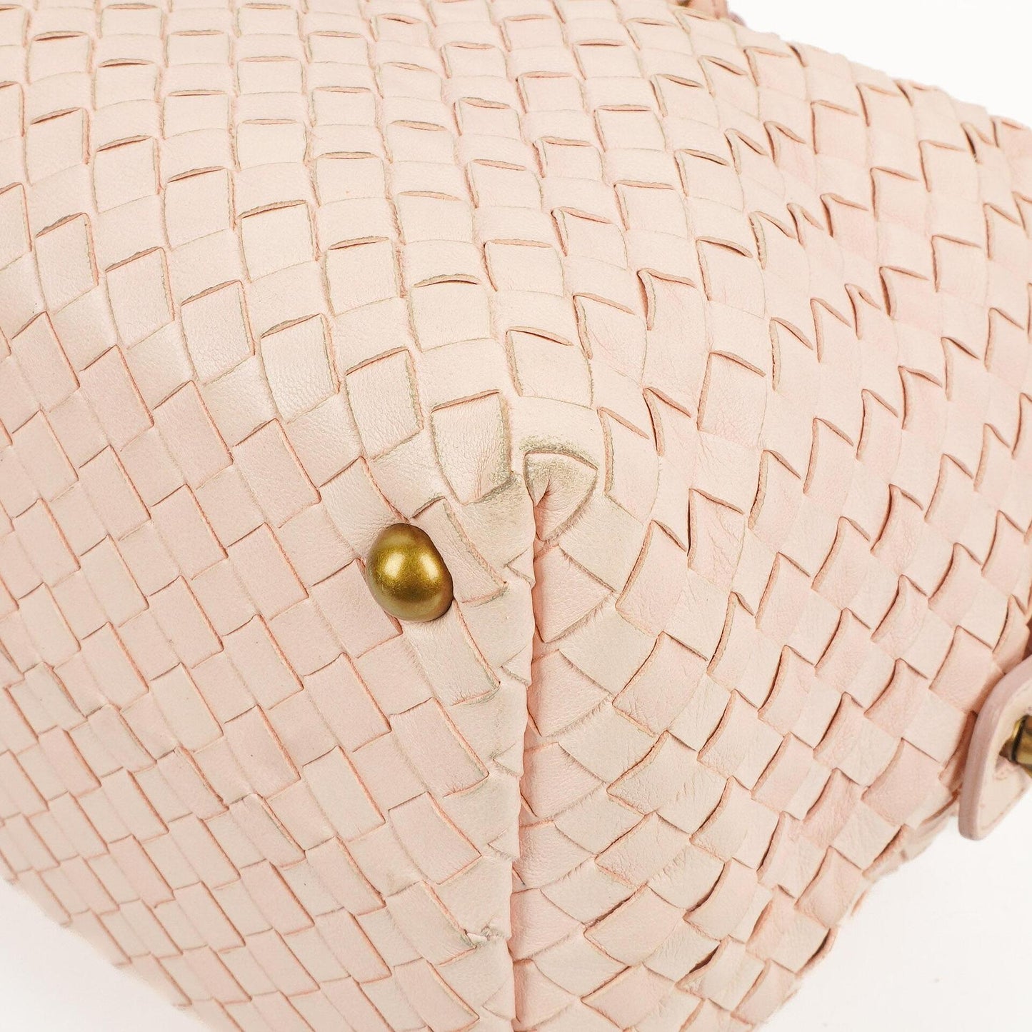 Bottega Veneta Montaigne Lotus Tasche aus Nappa Intrecciato