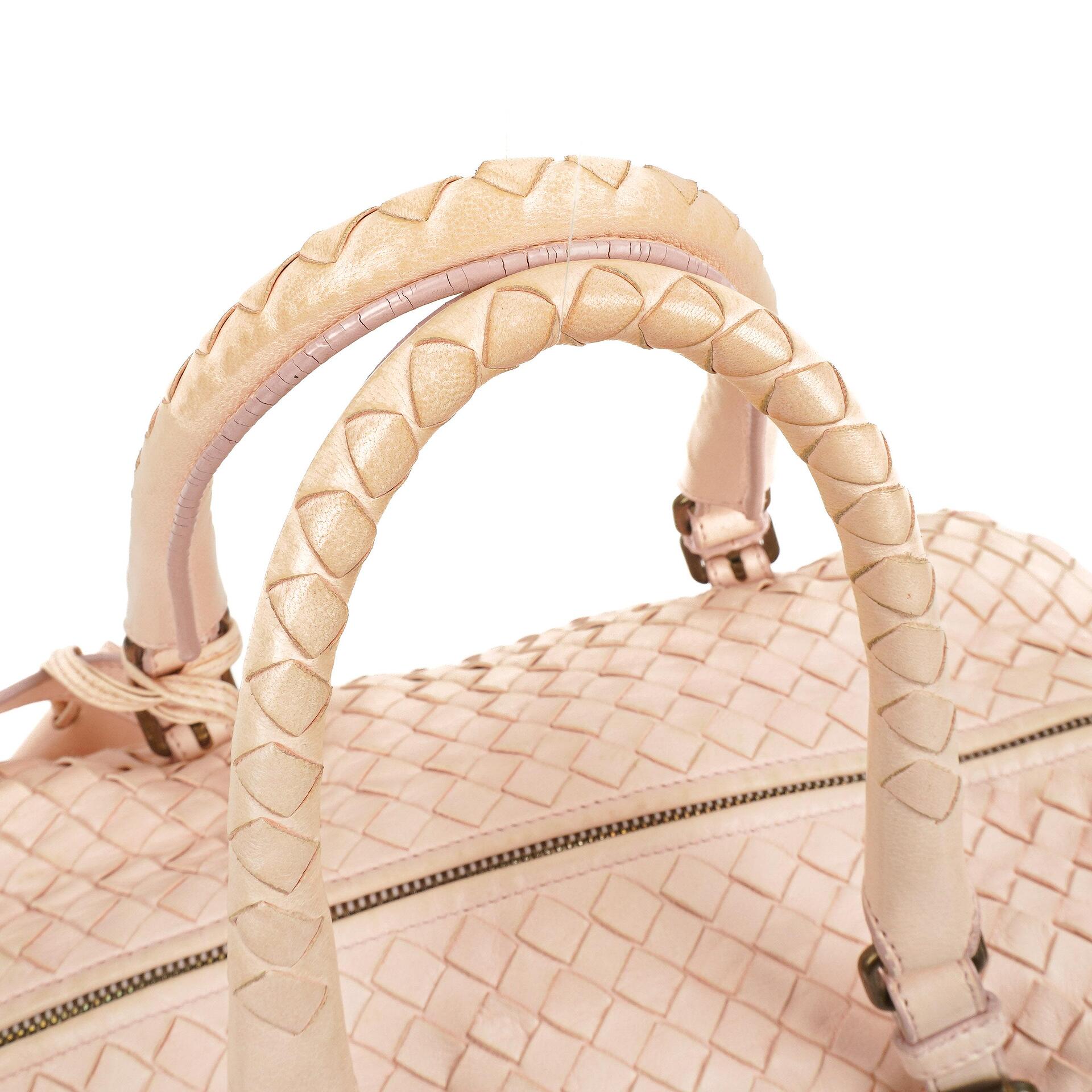 Bottega Veneta Montaigne Lotus Tasche aus Nappa Intrecciato
