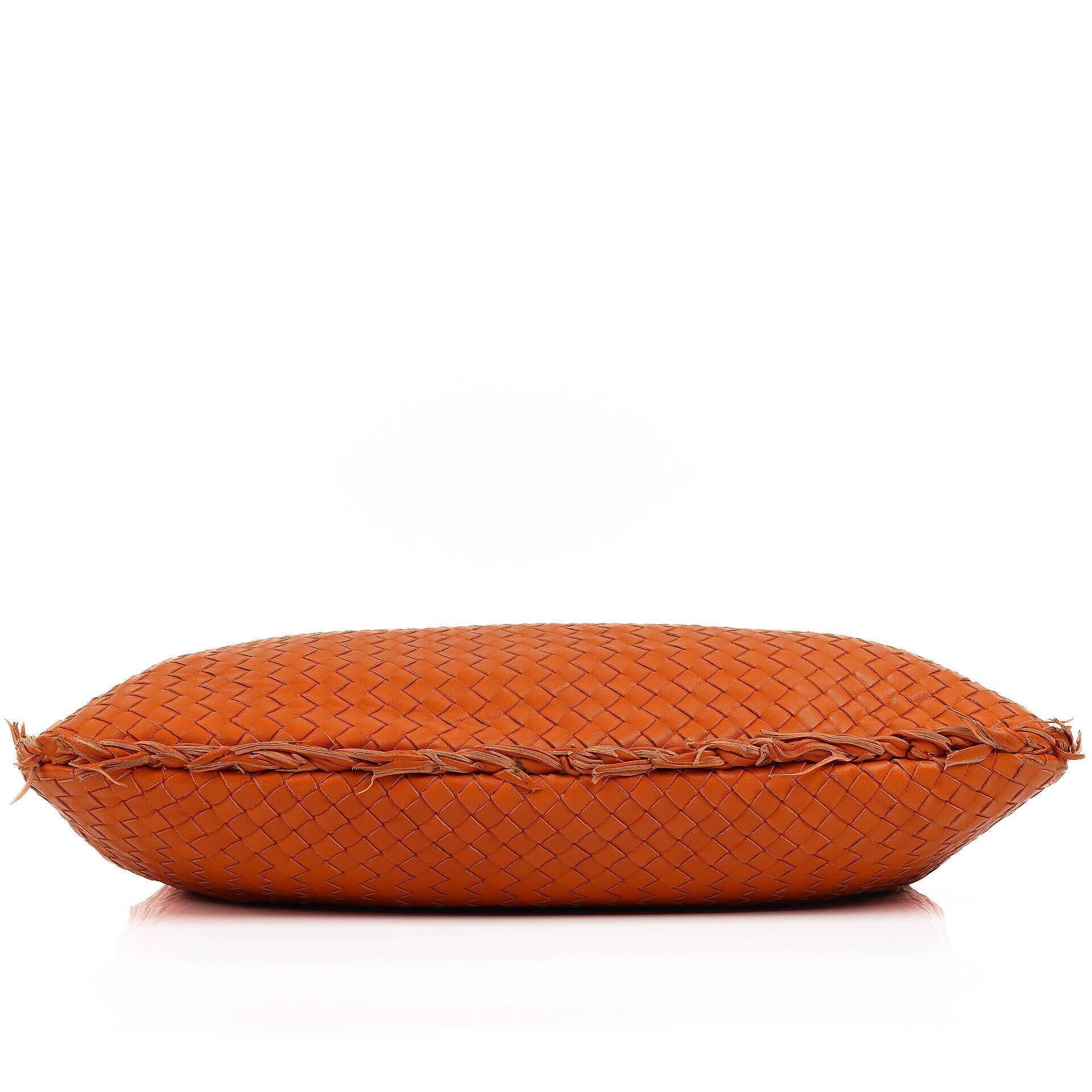 Bottega Veneta Nappa Intrecciato Orange Große Veneta Hobo Tasche mit Fransen
