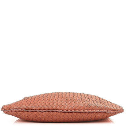 Bottega Veneta Veneta Hobo Tasche Groß aus pfirsichfarbenem Nappa Intrecciato