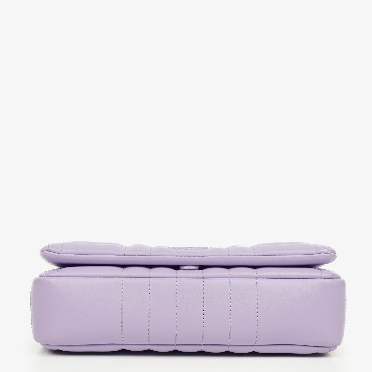 Burberry Kleine Lola Schultertasche aus gestepptem Leder in Lavendel