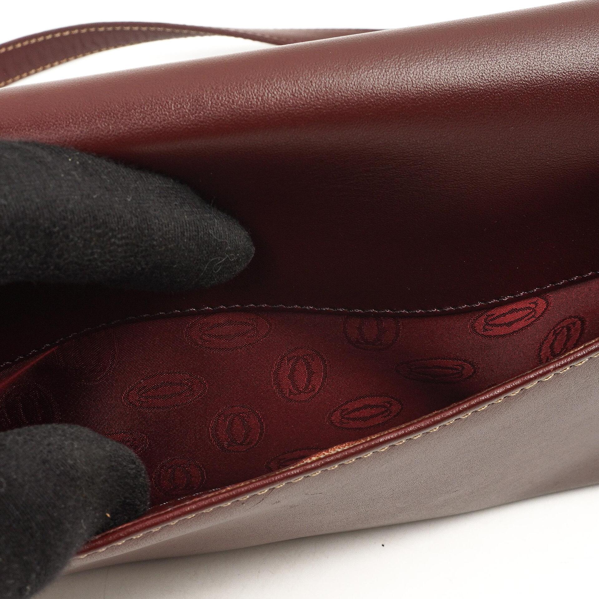 Cartier Must De Cartier Burgunder Leder Schultertasche