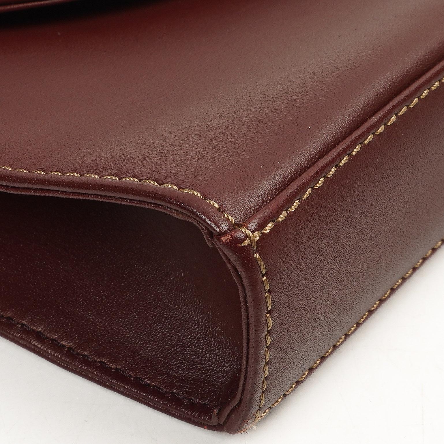 Cartier Must De Cartier Burgunder Leder Schultertasche