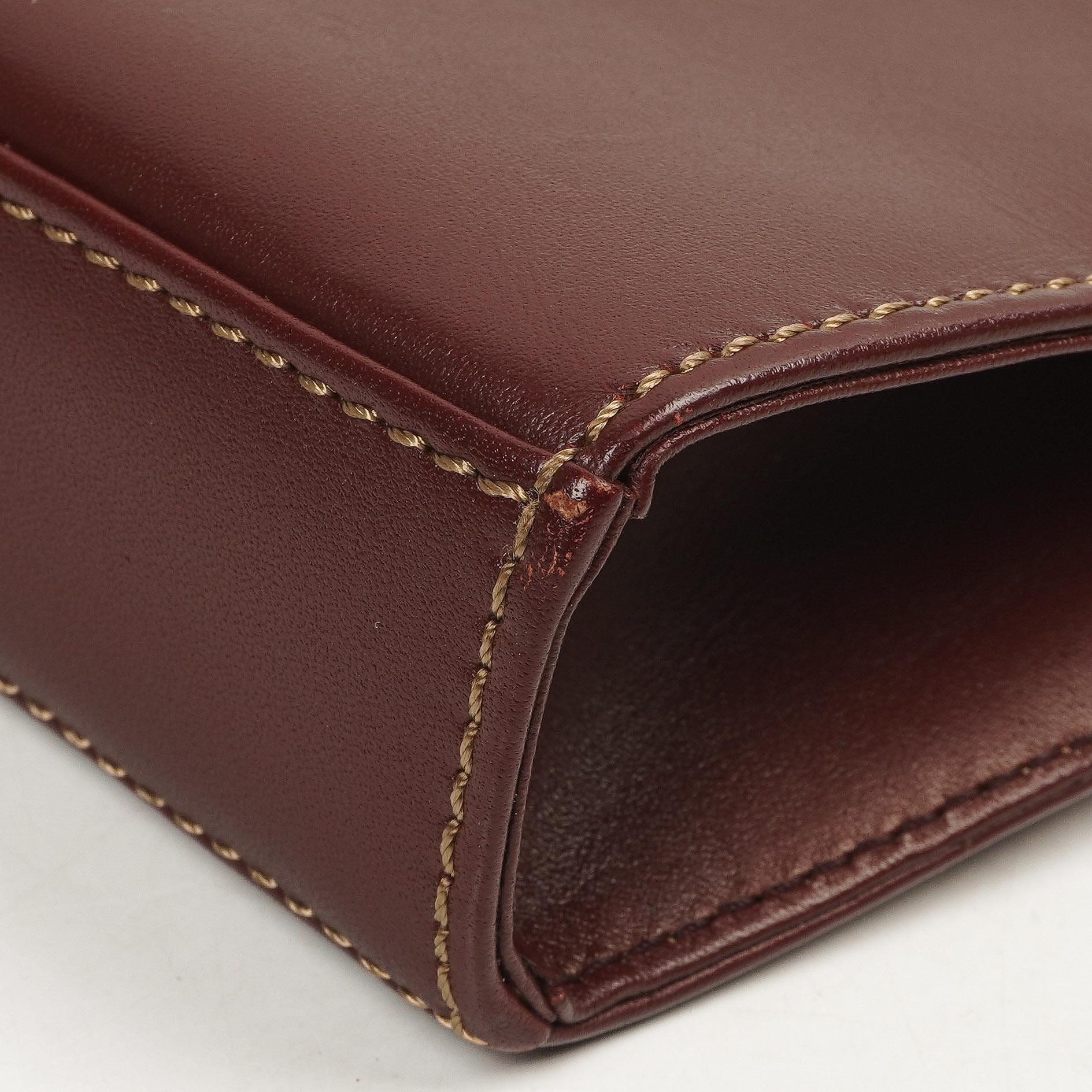 Cartier Must De Cartier Burgunder Leder Schultertasche
