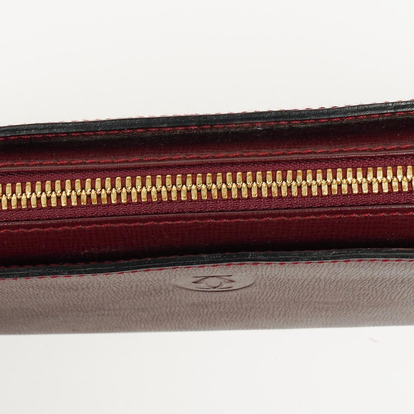 Cartier Must de Cartier Clutch aus burgunderrotem Leder