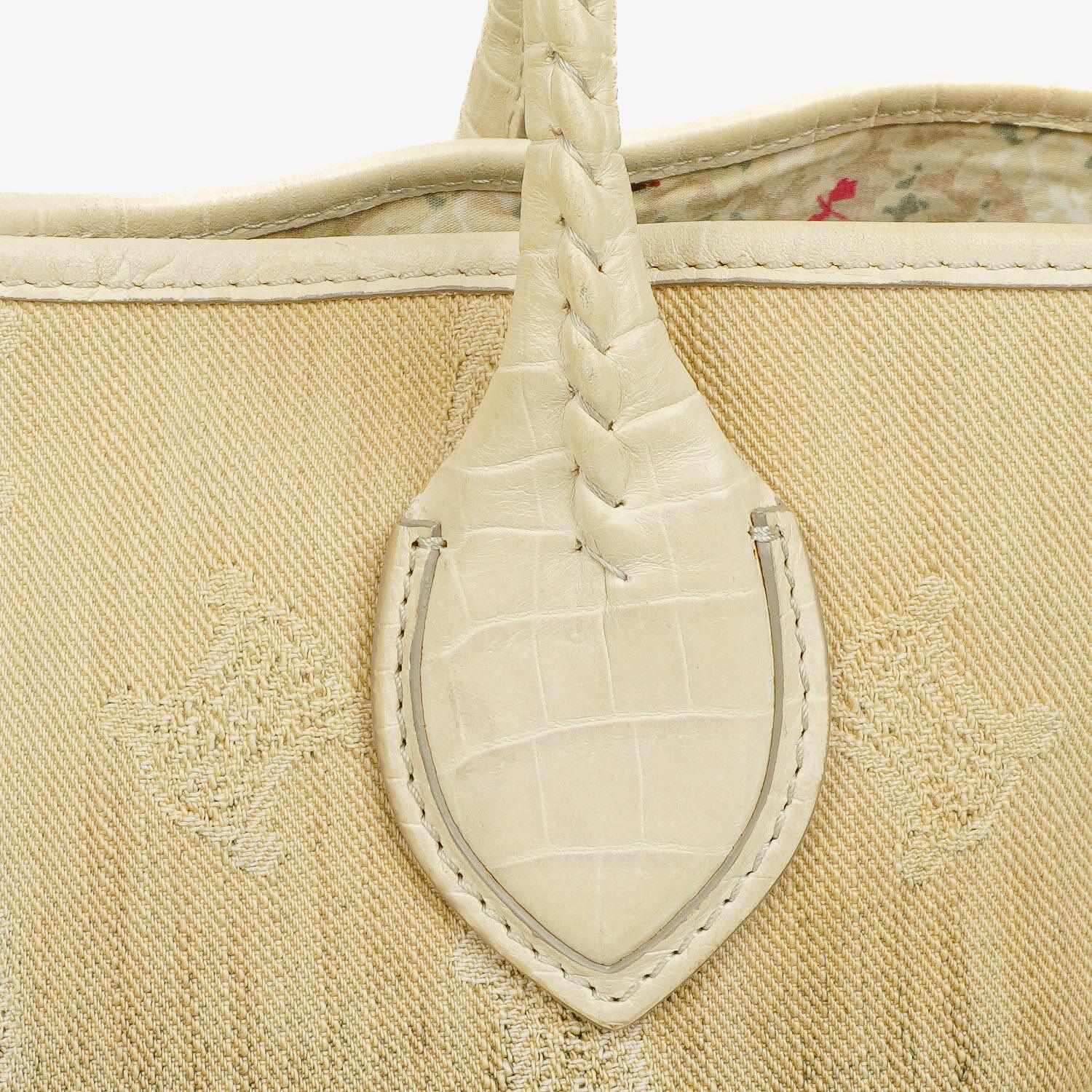 Celine Macadam Denim Tragetasche in Blau/Beige