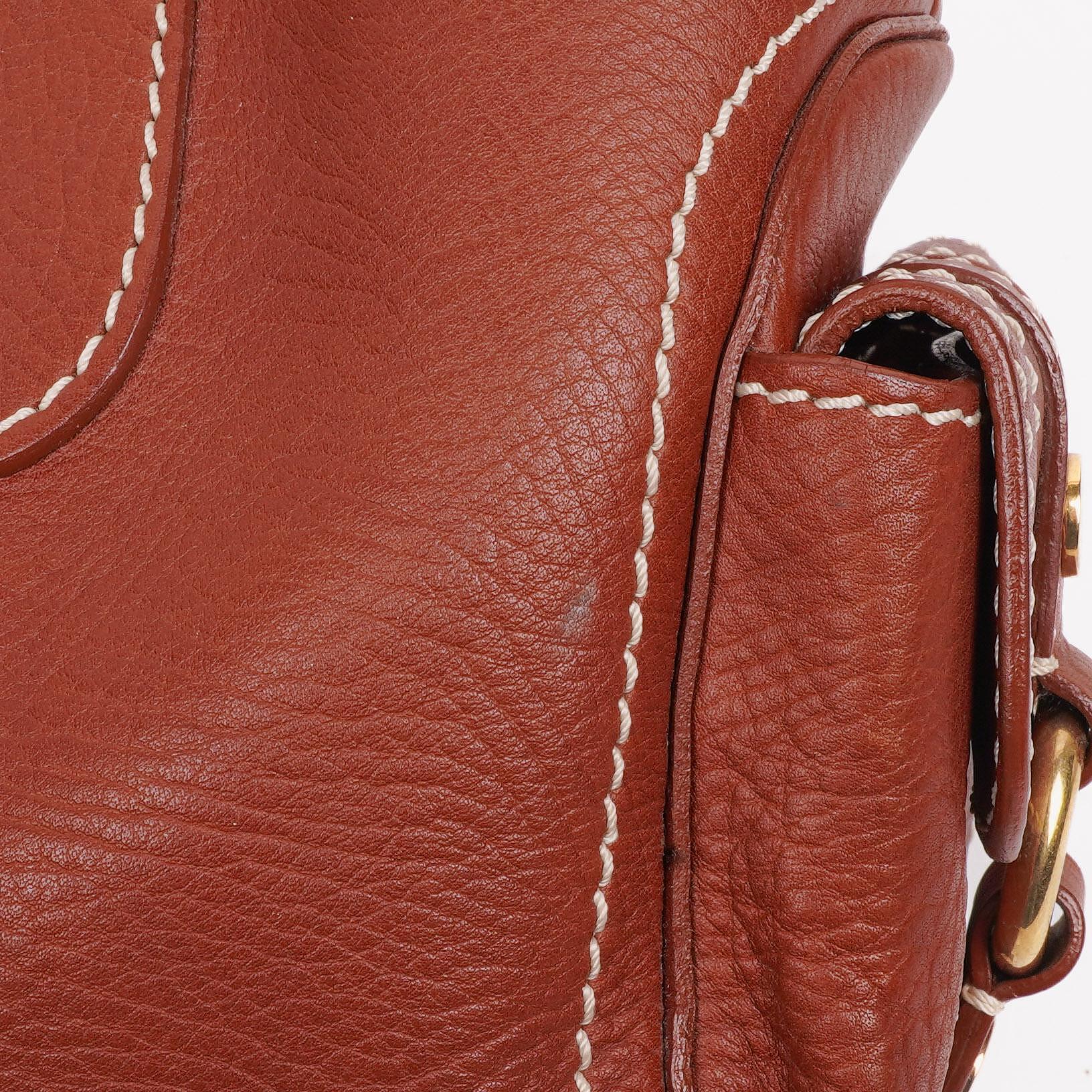 Celine Boogie Tasche aus braunem genarbtem Leder