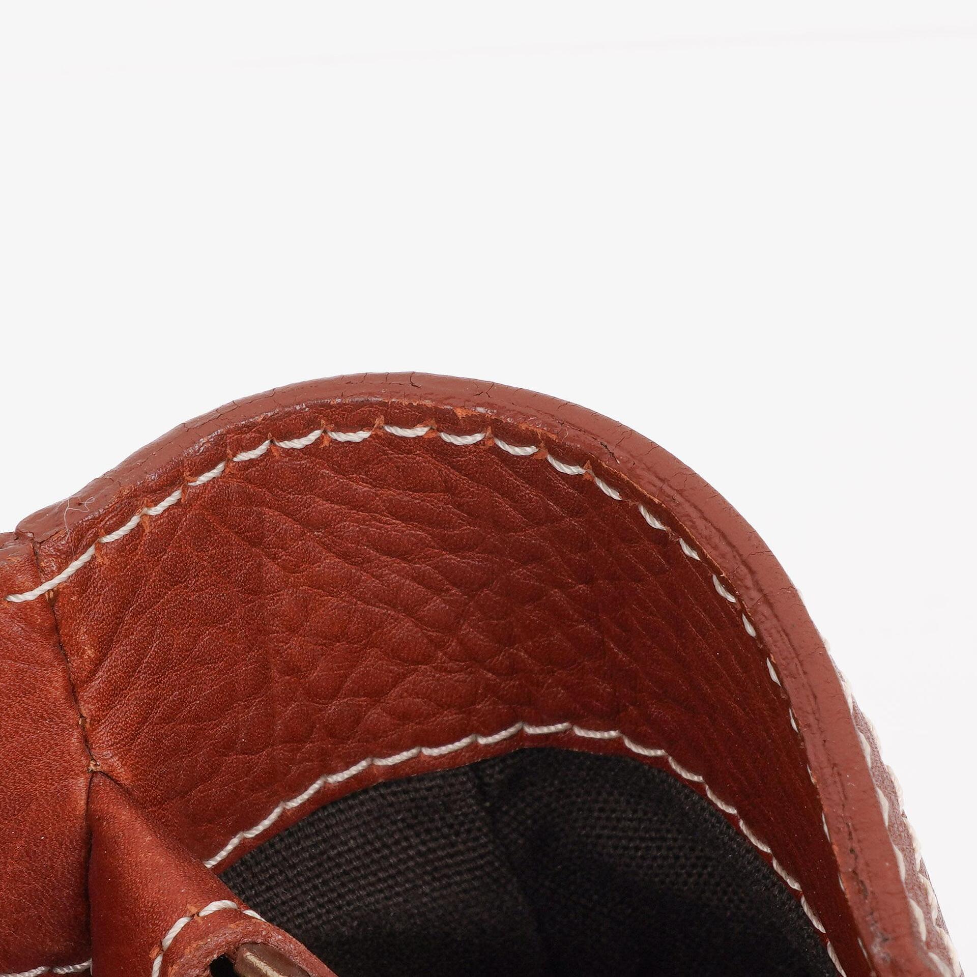 Celine Boogie Tasche aus braunem genarbtem Leder