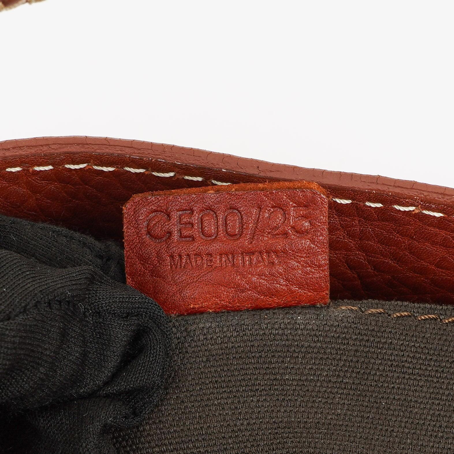 Celine Boogie Tasche aus braunem genarbtem Leder
