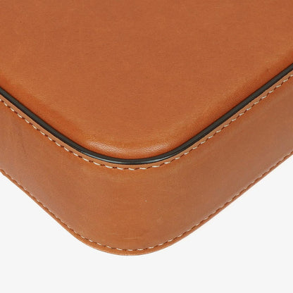 Celine Claude Long Triomphe Schultertasche aus tan Kalbsleder