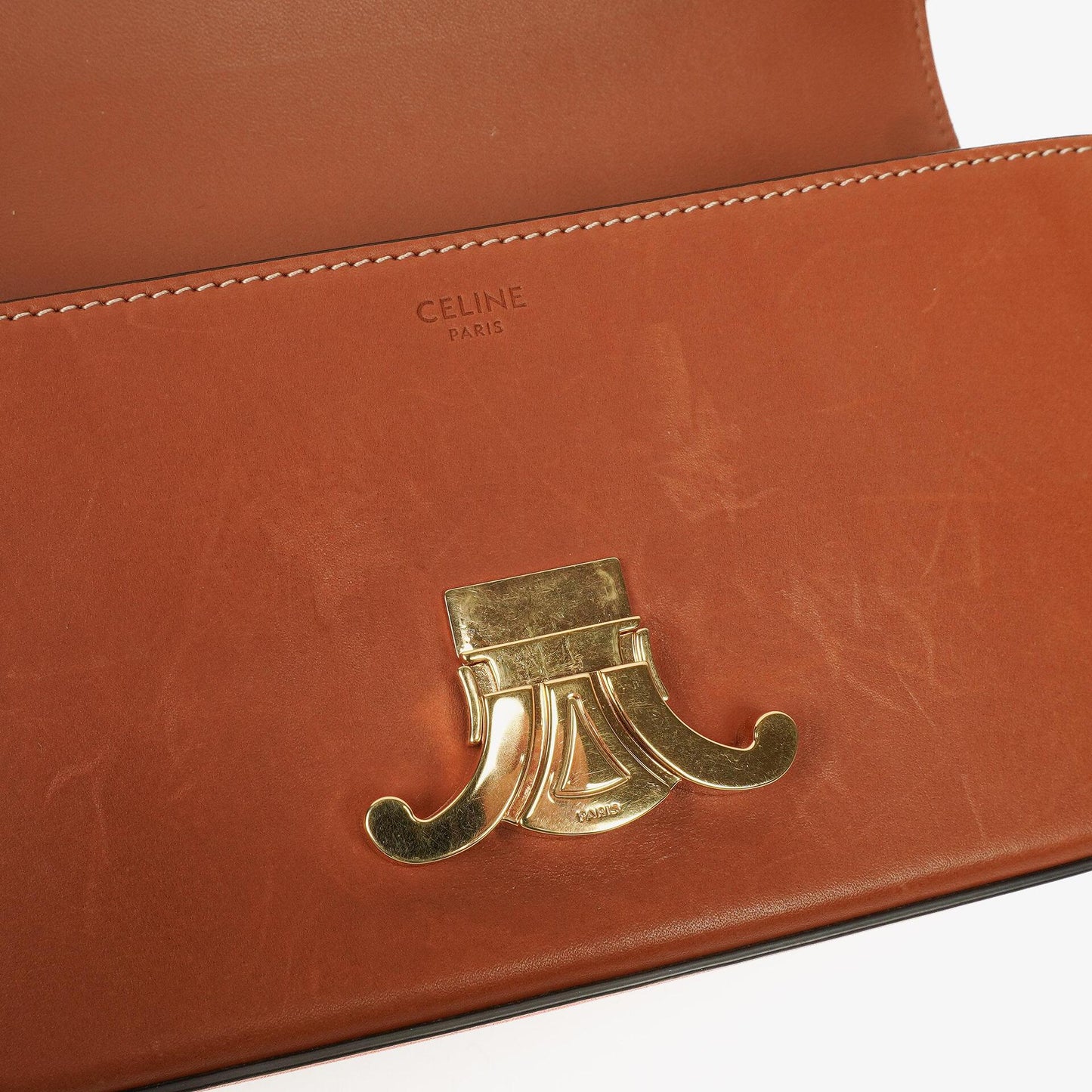 Celine Claude Long Triomphe Schultertasche aus tan Kalbsleder
