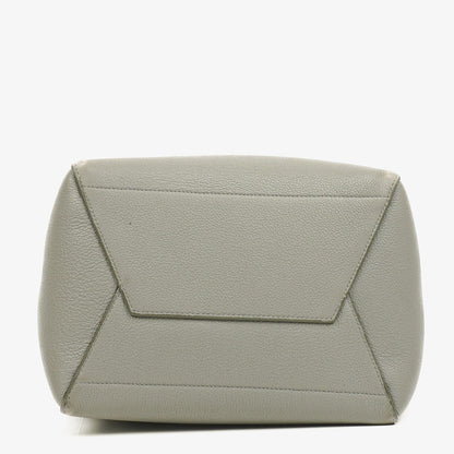 Celine Seau Sangle Bucket Bag aus grauem weichem genarbtem Kalbsleder