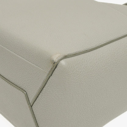 Celine Seau Sangle Bucket Bag aus grauem weichem genarbtem Kalbsleder
