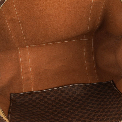 CELINE Macadam Triomphe Schultertasche in Braun