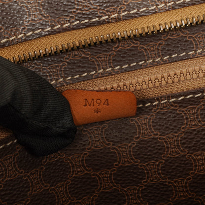 CELINE Macadam Triomphe Schultertasche in Braun