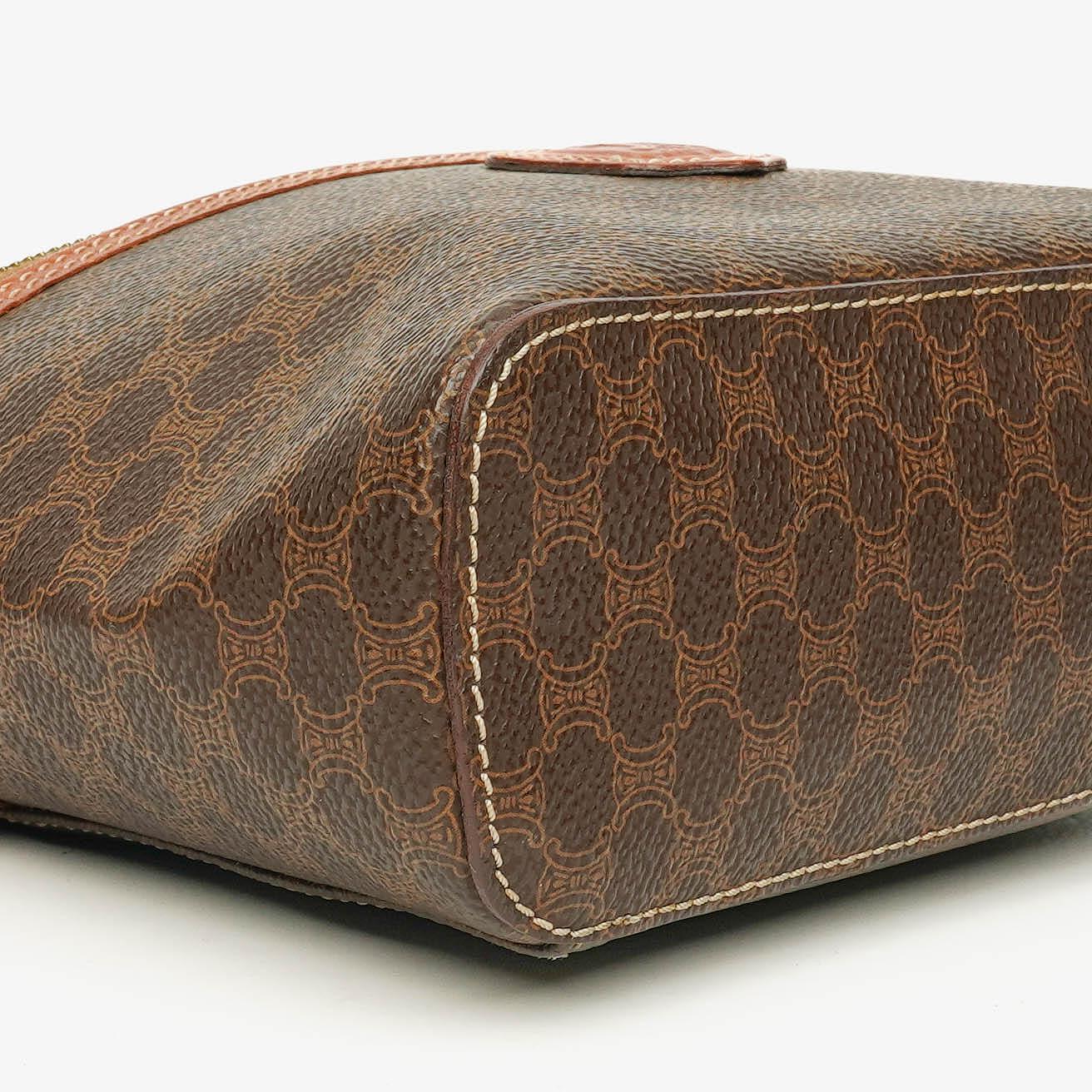 Celine Vanity Handtasche mit Macadam