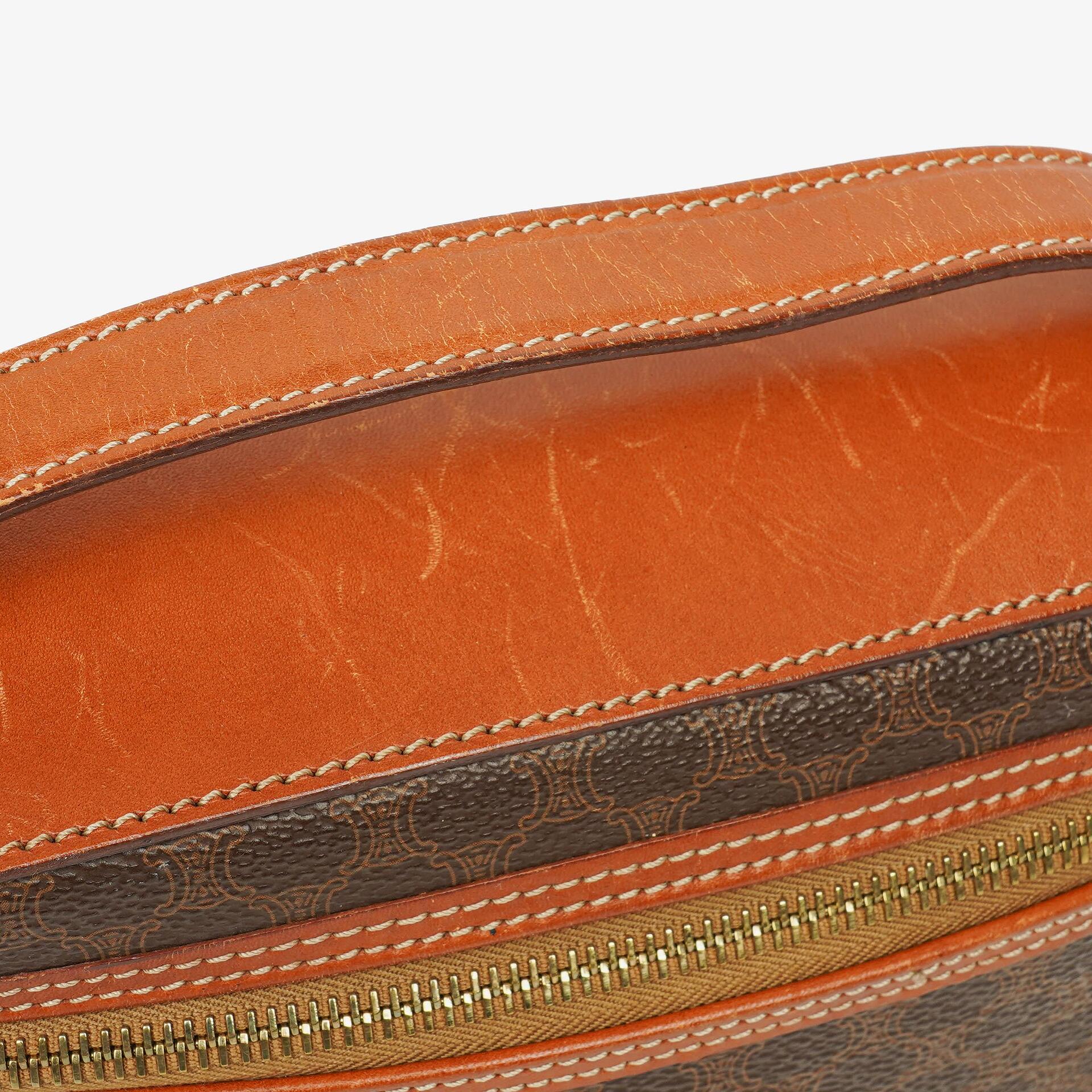 Celine Vanity Handtasche mit Macadam